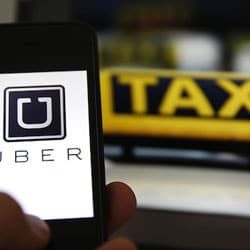 Le conflit taxi versus uber vu depuis Twitter Le conflit taxi versus uber vu depuis Twitter